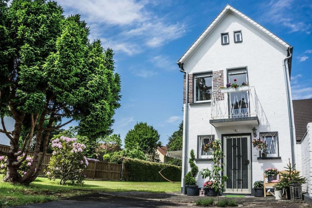 Schoenes Haus Mit Grossem Garten Seligenstadt Kültér fotó